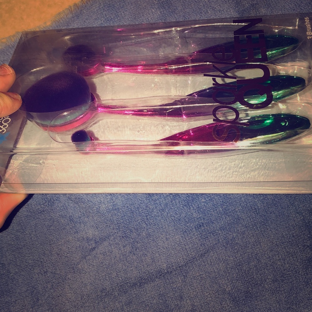 Foundation brush on make up brushes